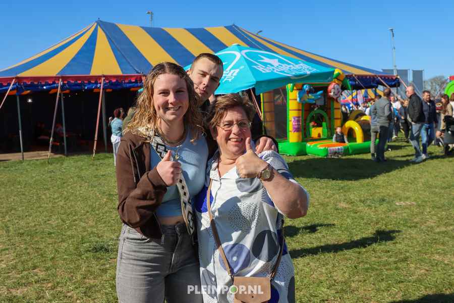 Sfeer Pleinpop Zondag (41)